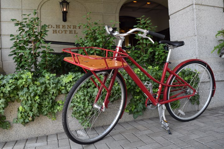 Red Bike at O.Henry Hotel