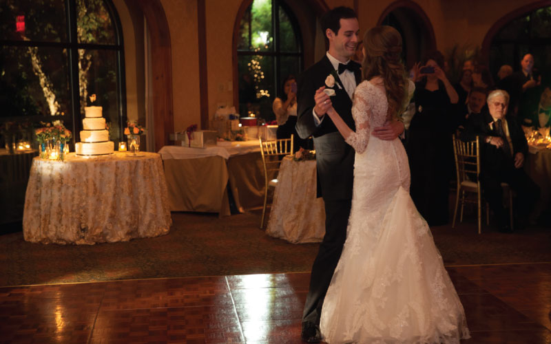 O.Henry Hotel Weddings - Diana and Thomas first dance