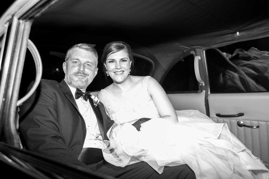 Weddings at O.Henry Hotel Stephanie and Tim's London Taxi Departure