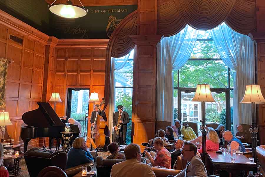 Jazz at O.Henry Hotel