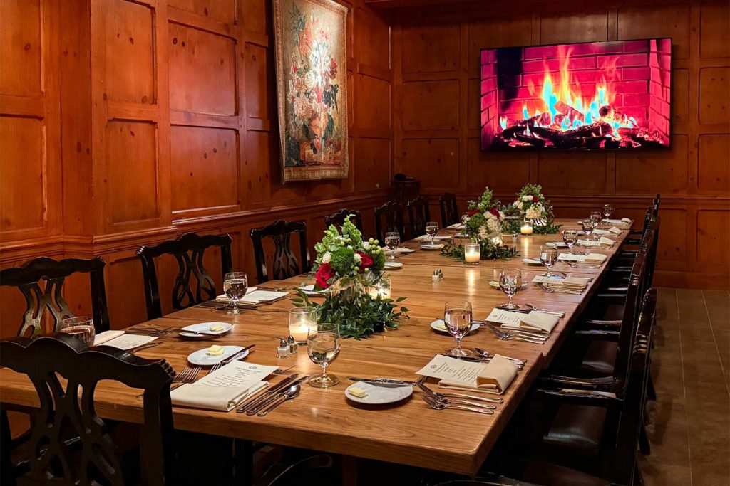 Holiday Dinner in Palmer Room