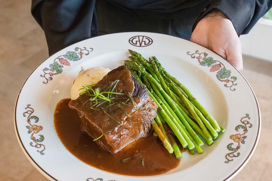 GVG Catered Plated Dinner GVG Catered Plated Dinner, GVG Short Ribs served with Mashed Potatoes and Asparagus