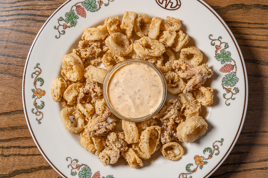 Calamari Calamari, Aleppo chili aïoli