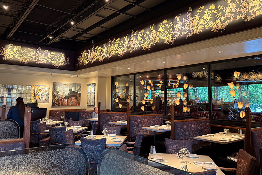 L32-Dining-Room_900x600_IMG_0212